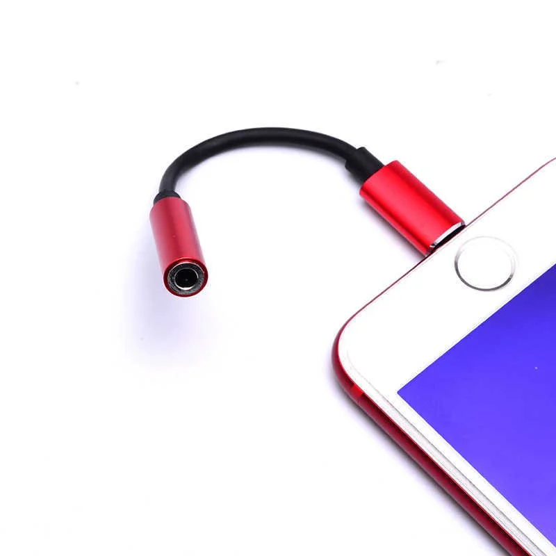 Go-Des GD-UC019 Lightning to 3.5mm Converter - Image 3