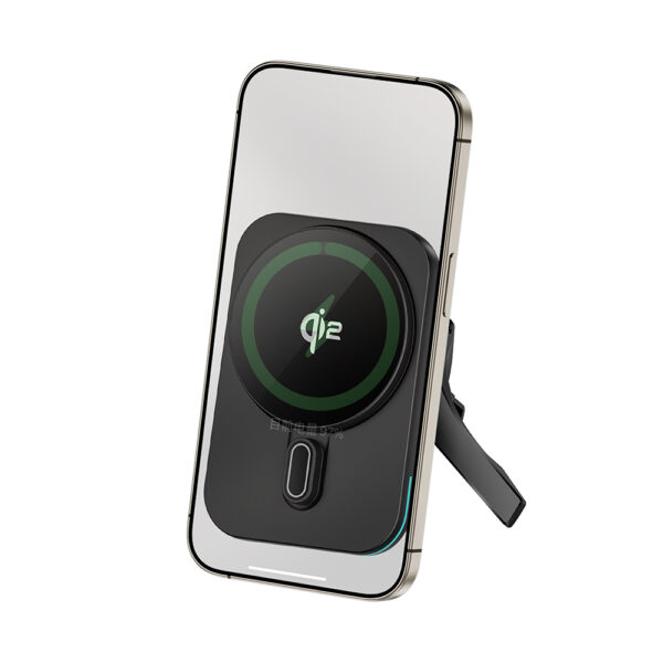 Wiwu CH-323 15W Qi2 Magnetic Wireless Car Charger and Phone Holder - Image 5